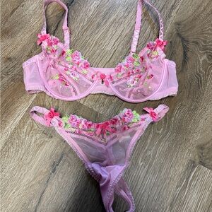 Elegant Pink Floral Embroidered Bra Set